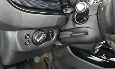 MINI Clubman 2016, 56592 км, за 8320.87 USD - фото 19