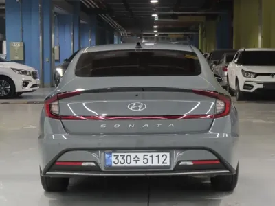 Hyundai Sonata 2022, 54557 км, за 15622.95 USD