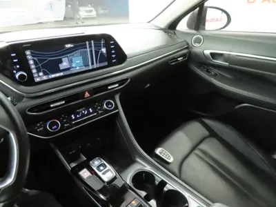 Hyundai Sonata 2022, 54557 км, за 15622.95 USD - фото 20