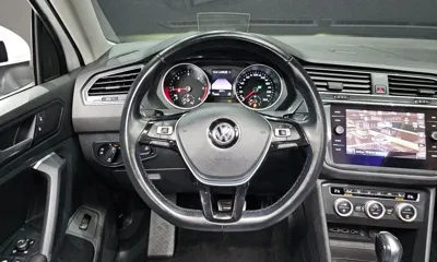 Volkswagen Tiguan 2020, 112949 км, за 13976.46 USD - фото 13