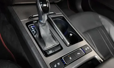 Hyundai Genesis 2015, 212995 км, за 4543.98 USD - фото 9