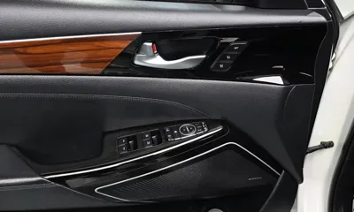 Kia K7 2016, 124364 км, за 7794.32 USD - фото 19