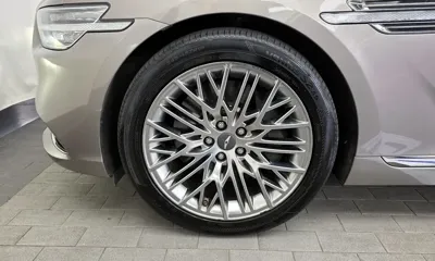 Genesis G90 2021, 158587 км, за 19500.28 USD