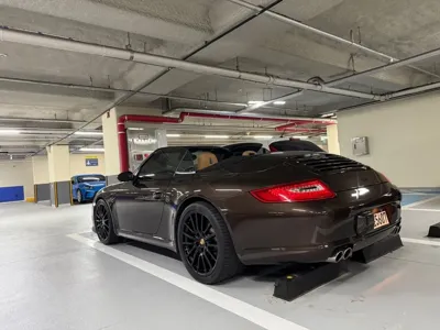 Porsche 911 2008, 107576 км, за 48755.1 USD