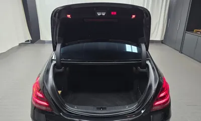 Mercedes-Benz S-Class 2018, 121517 км, за 26913.48 USD - фото 20
