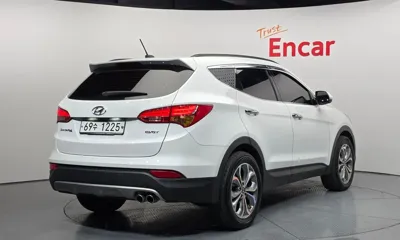 Hyundai Santafe 2015, 176306 км, за 5279.15 USD