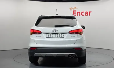 Hyundai Santafe 2015, 176306 км, за 5279.15 USD