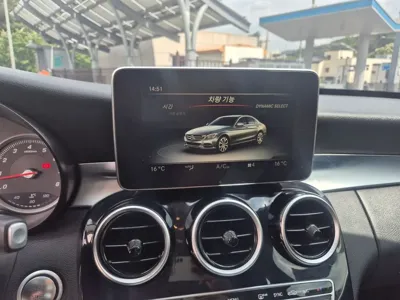 Mercedes-Benz C-Class 2016, 138839 км, за 7155.87 USD - фото 11
