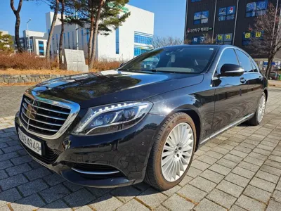 Mercedes-Benz S-Class 2015, 352603 км, за 9117.94 USD