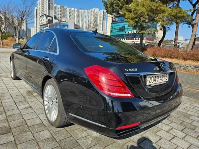 Mercedes-Benz S-Class 2015, 352603 км, за 9117.94 USD