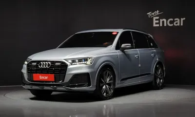 Audi Q7 · 2023 год