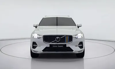 Volvo XC60 2023, 32158 км, за 30604.92 USD