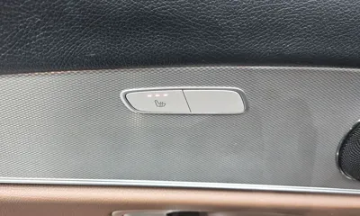 Mercedes-Benz E-Class 2017, 170229 км, за 9425.99 USD - фото 30