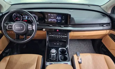 Kia Canival 2022, 67928 км, за 18063.58 USD - фото 7