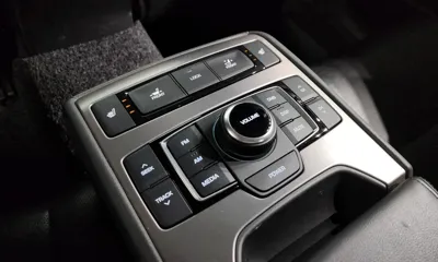 Hyundai Genesis 2016, 233626 км, за 4138.2 USD - фото 17