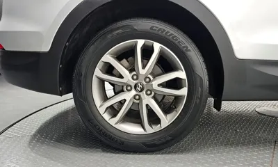 Hyundai Santafe 2013, 125626 км, за 4748.9 USD