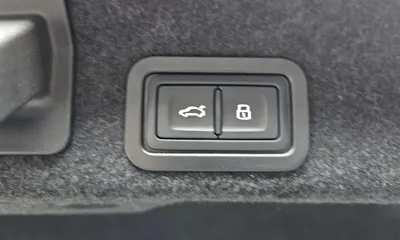 Audi A6 2022, 41493 км, за 25702.01 USD - фото 20