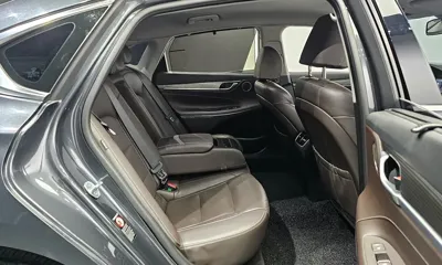 Hyundai Grandeur 2019, 70798 км, за 11093.61 USD - фото 12