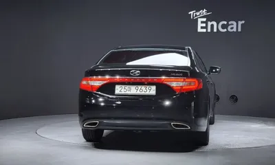 Hyundai Grandeur 2014, 126835 км, за 4360.75 USD
