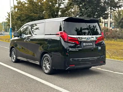 Toyota Alphard 2020, 126000 км, за 70010.41 USD