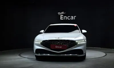Genesis G90 2023, 35310 км, за 45974.75 USD