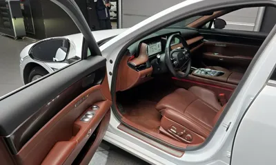 Genesis G90 2023, 35310 км, за 45974.75 USD - фото 11