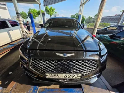 Genesis G90 · 2019 год