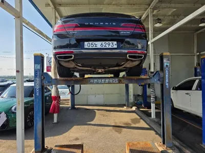 Genesis G90 2019, 60437 км, за 20810.58 USD