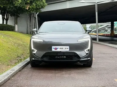 Avatr Avatr 11 2025, 9000 км, за 27486.22 USD