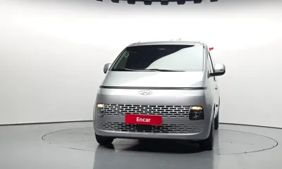 Hyundai Staria 2022, 102321 км, за 12925.04 USD