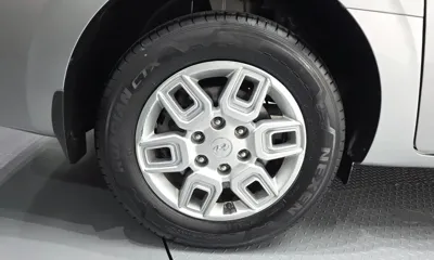 Hyundai Staria 2022, 102321 км, за 12925.04 USD