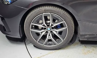 BMW 5-Series 2025, 9903 км, за 44222.66 USD