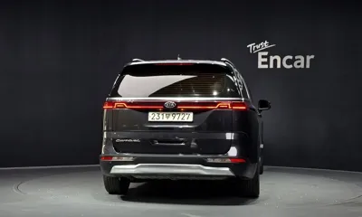 Kia Canival 2021, 55338 км, за 16604.8 USD