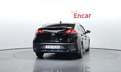 Hyundai Ioniq 2016, 149755 км, за 5905.15 USD