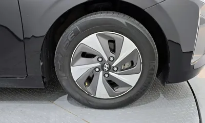 Hyundai Ioniq 2016, 149755 км, за 5905.15 USD