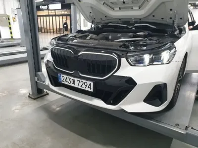 BMW 5-Series · 2025 год