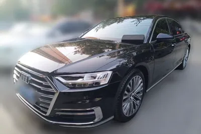 Audi A8 · 2021 год