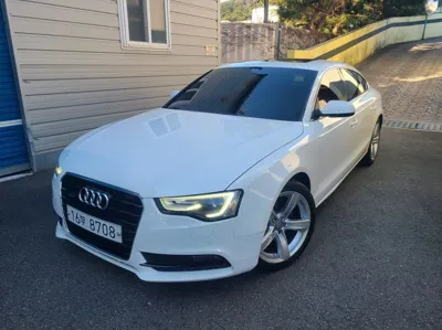 Audi A5 2015, 157000 км, за 5123.65 USD
