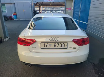 Audi A5 2015, 157000 км, за 5123.65 USD