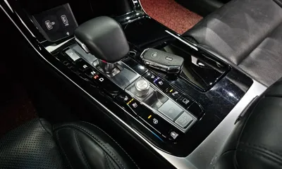 Kia K7 2020, 118613 км, за 12703.59 USD - фото 9