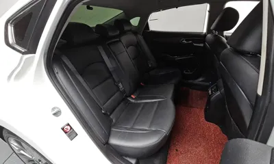 Kia K7 2020, 118613 км, за 12703.59 USD - фото 11
