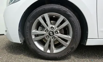 Hyundai Avante 2017, 100272 км, за 5850.61 USD
