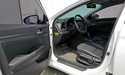 Hyundai Avante 2017, 100272 км, за 5850.61 USD - фото 10