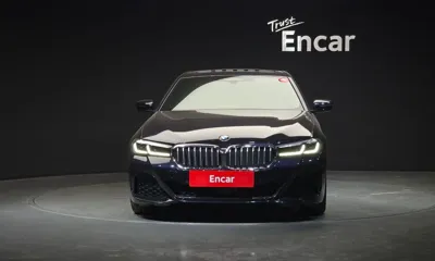 BMW 5-Series 2023, 61333 км, за 23614.38 USD