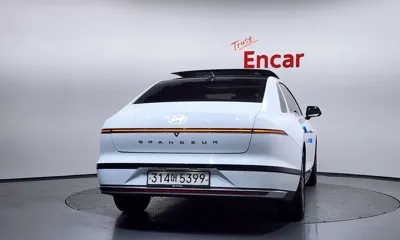 Hyundai Grandeur 2023, 58255 км, за 19543.98 USD - фото 4
