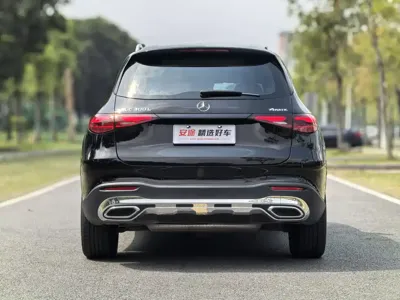 Mercedes-Benz GLC 2024, 27000 км, за 32250.49 USD