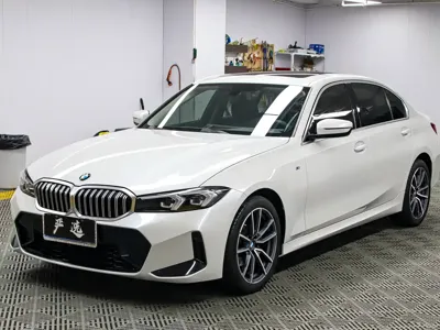 BMW 3 Series · 2023 год