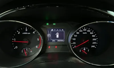 Kia Canival 2018, 136260 км, за 8255.86 USD - фото 8