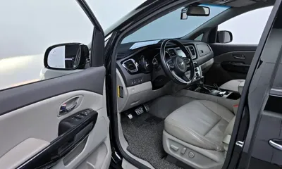 Kia Canival 2018, 136260 км, за 8255.86 USD - фото 10