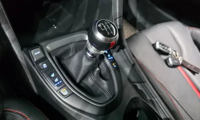 Hyundai Veloster 2018, 85781 км, за 7741.35 USD - фото 9